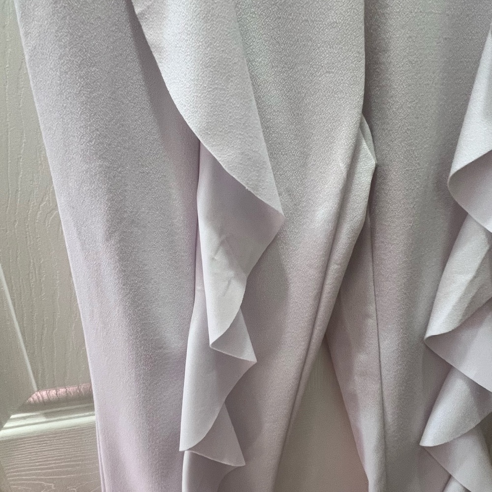 Elegant White Ruffle Pants - Picture 3 of 6